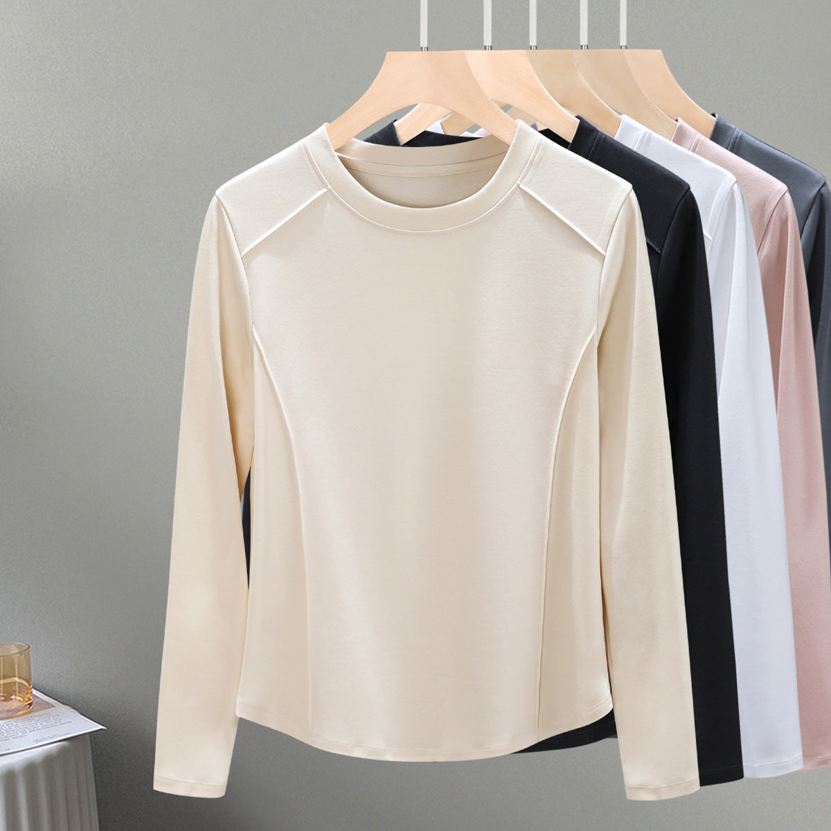 ウエストカバーが嬉しい！アーチ裾デザイン シルク混長袖Tシャツ